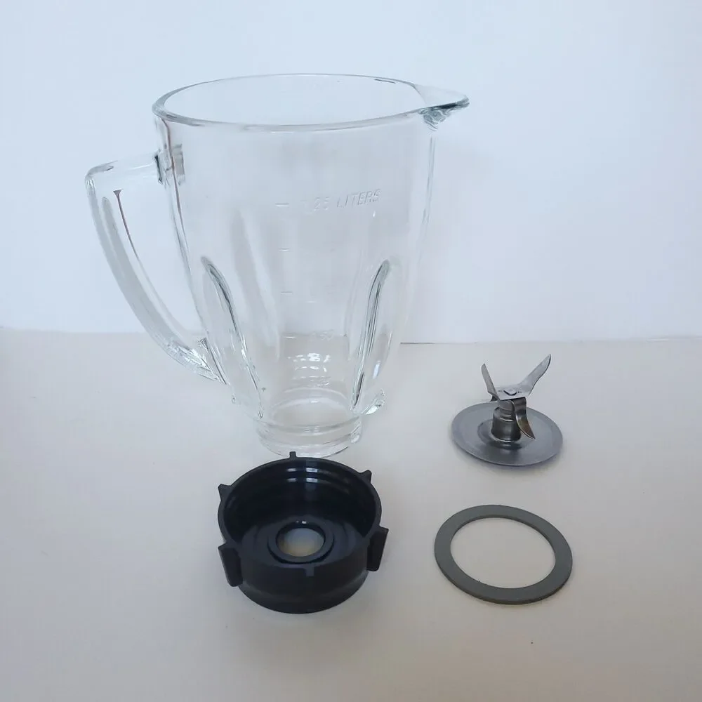 Oster 148381 Glass Replacement Blender 6 Cup Jar 1.25 L Clear w/ Blade & Gasket